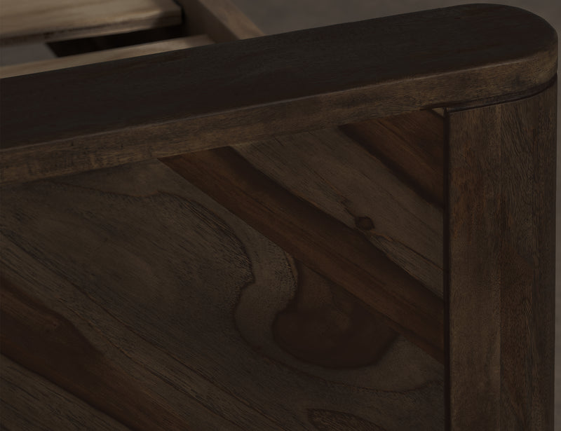 Black Balam, Queen Bed