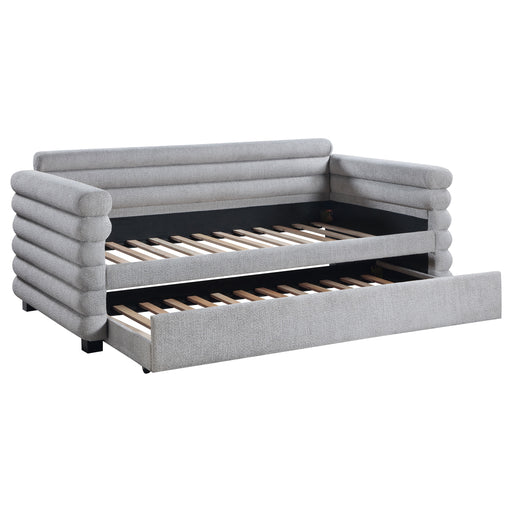 Patricia Daybed with Trundle - Barb City Furniture (Dekalb, IL)