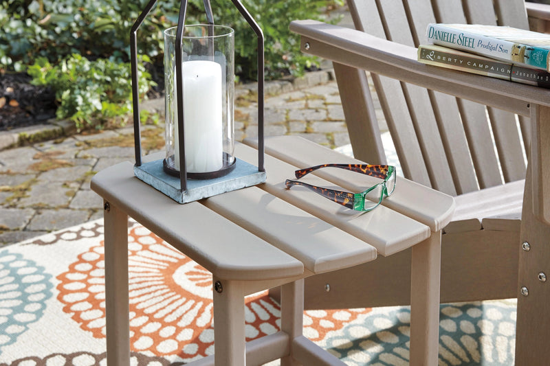 Sundown Treasure End Table - Barb City Furniture (Dekalb, IL)