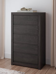 Fraluna Chest of Drawers - Barb City Furniture (Dekalb, IL)