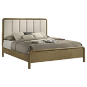 Amsbury Panel Bed - Barb City Furniture (Dekalb, IL)