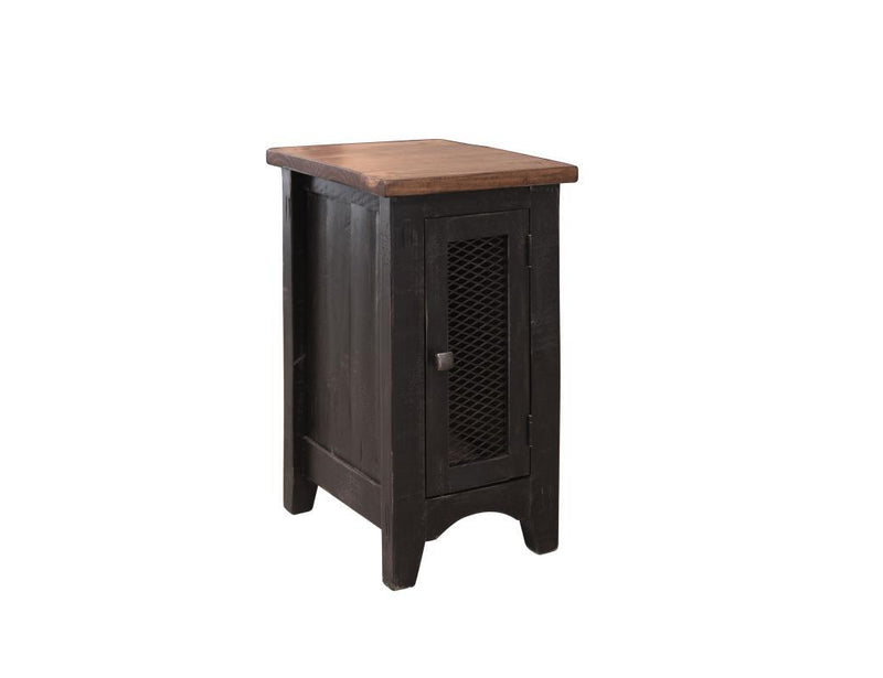 Pueblo Black 1 Mesh Door